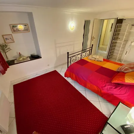 Le Petit Castel Σπίτι διακοπών *